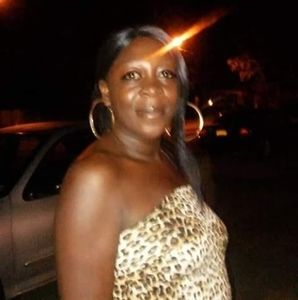 Meet your Posher, Nona